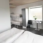 Icv Sleepwell Hotell 3*