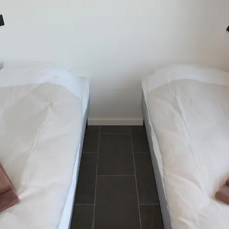 Icv Sleepwell Hotell 3*